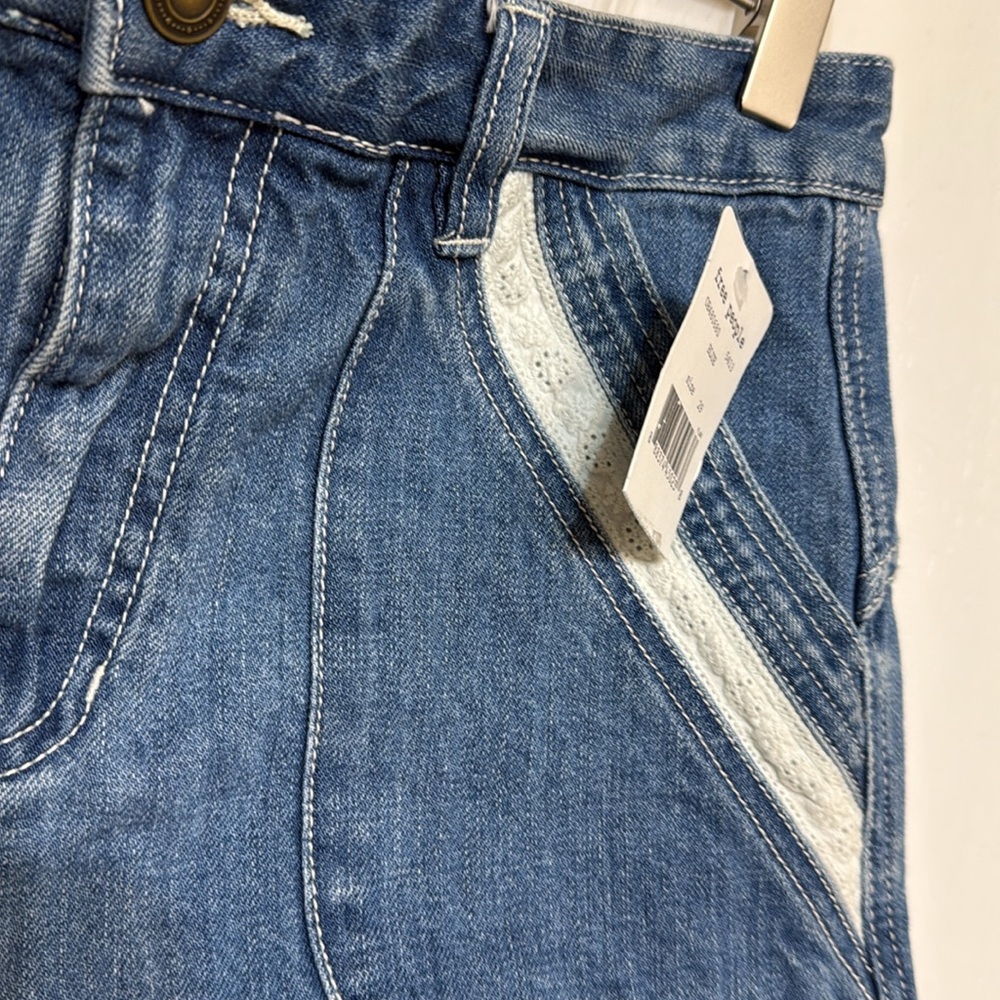 Free people 🌹🌹🌹Blue Denim Women's Shorts - Picture 11 of 14